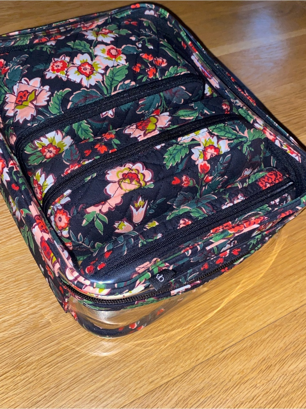 Vera Bradley 4 piece Makeup Cosmetic Pouch Travel Hidden Hearts Black Red Floral